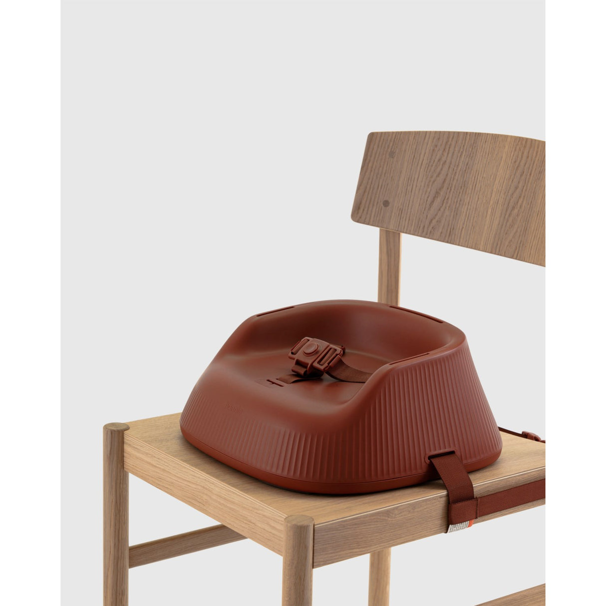 Hannie Mahogany Red The Portable High Chair