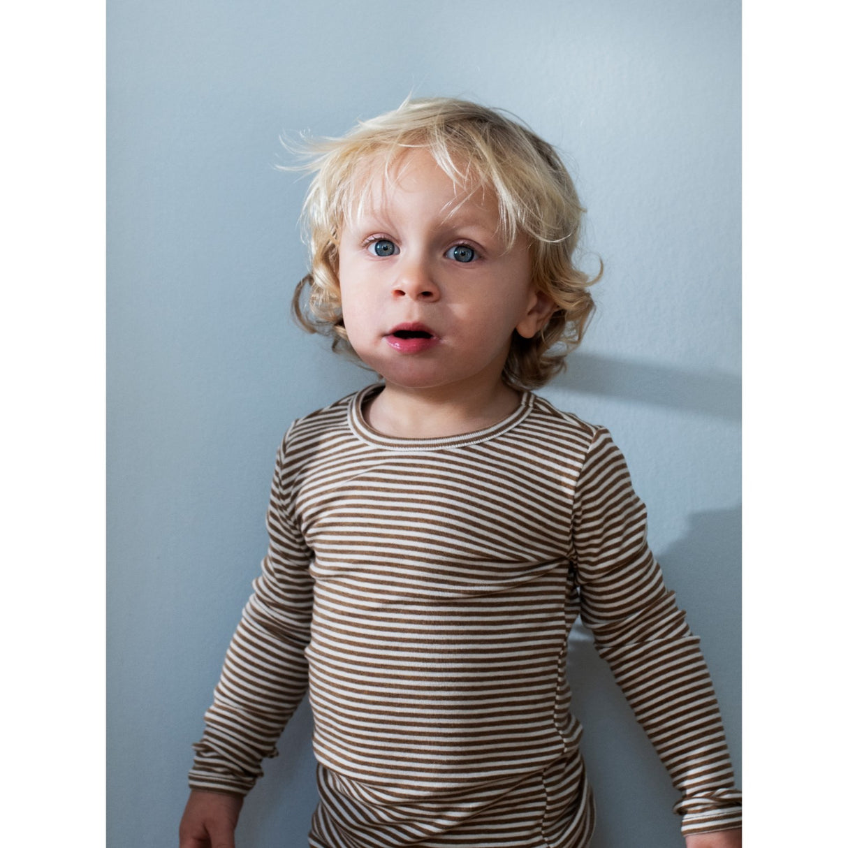 Serendipity Almond/Offwhite Slim Blouse Stripe