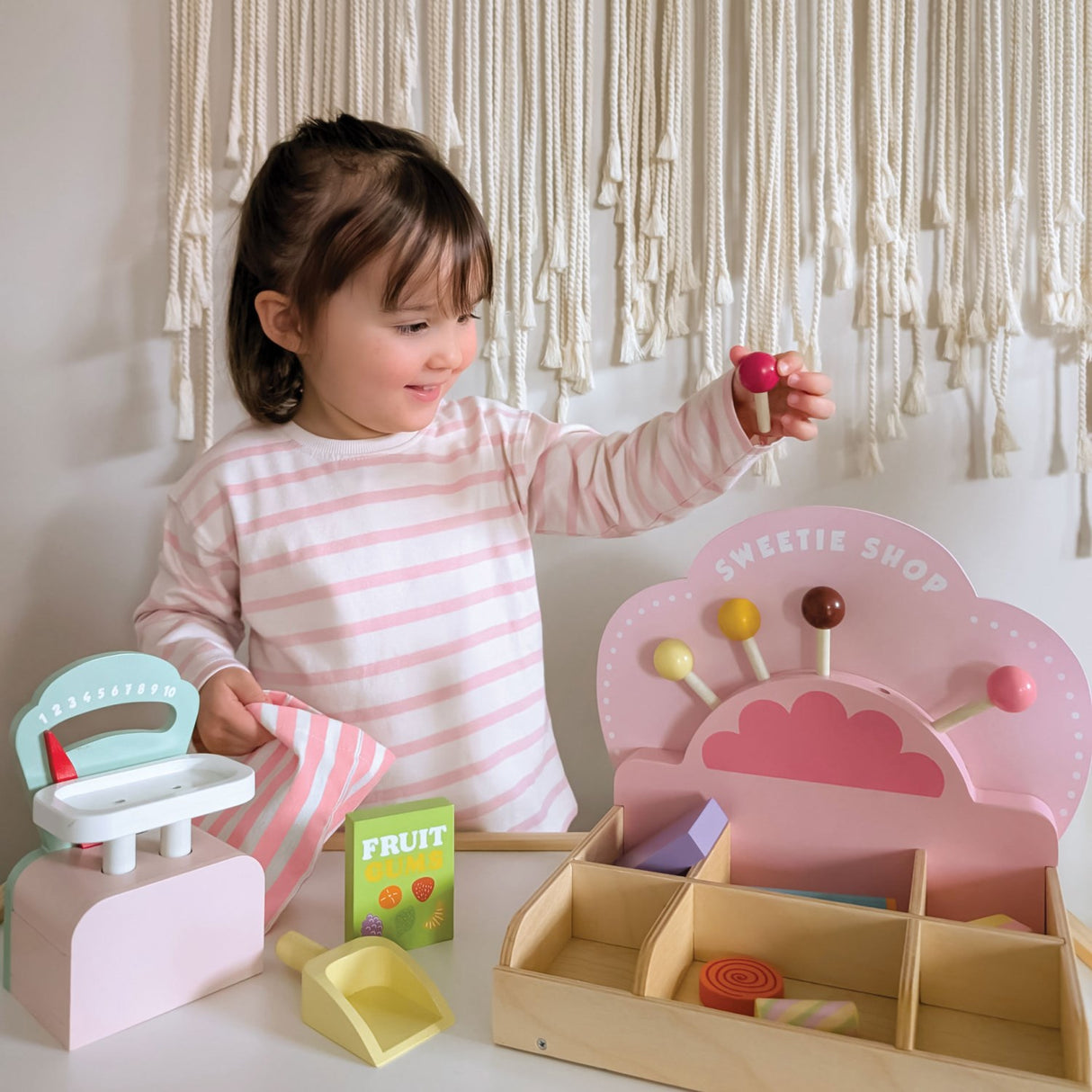 Tender Leaf Candy Shop