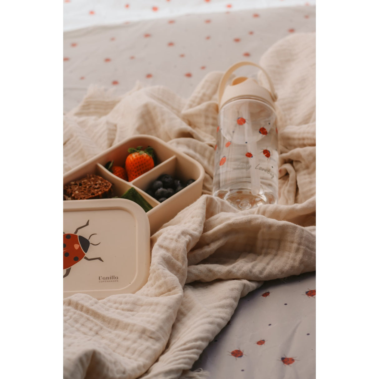 Vanilla COPENHAGEN Lady Lovebug Lunch Box - Silicone