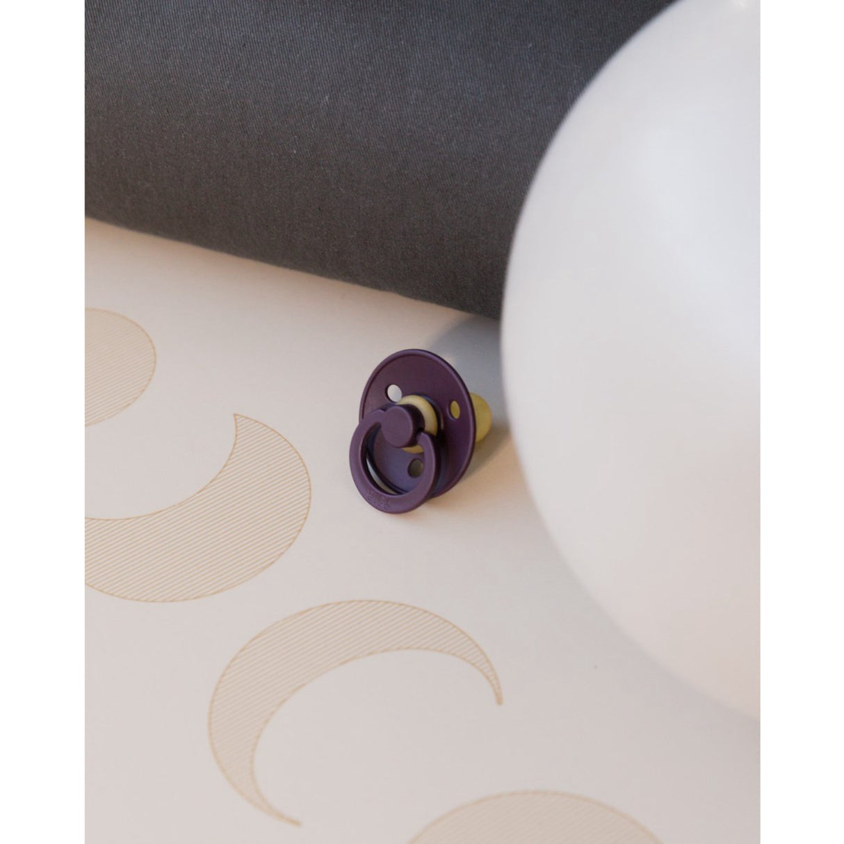 Bibs Petal Pacifier Colour 2-Pack Latex Plum