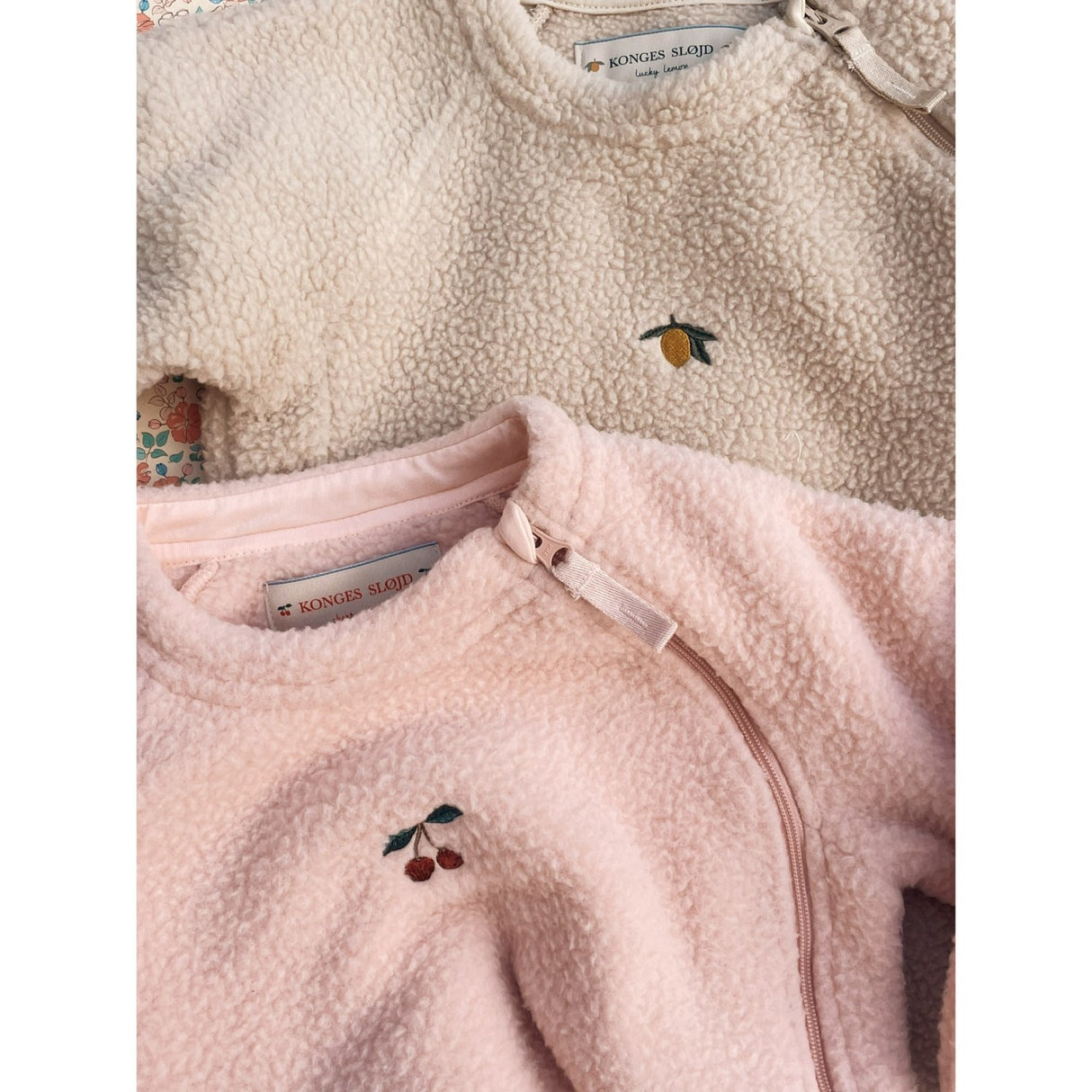 Konges Sløjd Oxford Tan Safa Onesie Grs