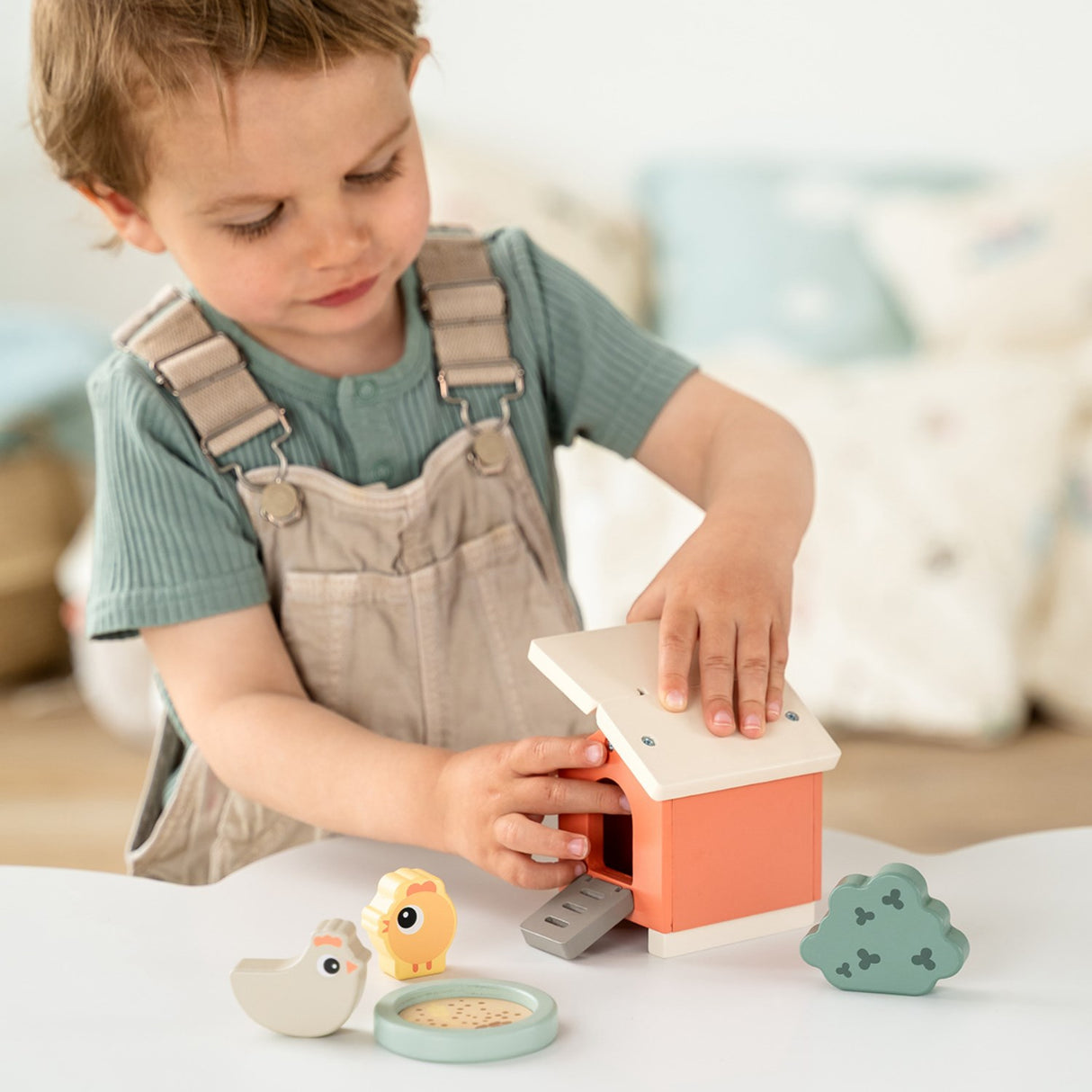 DonebyDeer Colour Mix Tiny Farm Playset Clucky