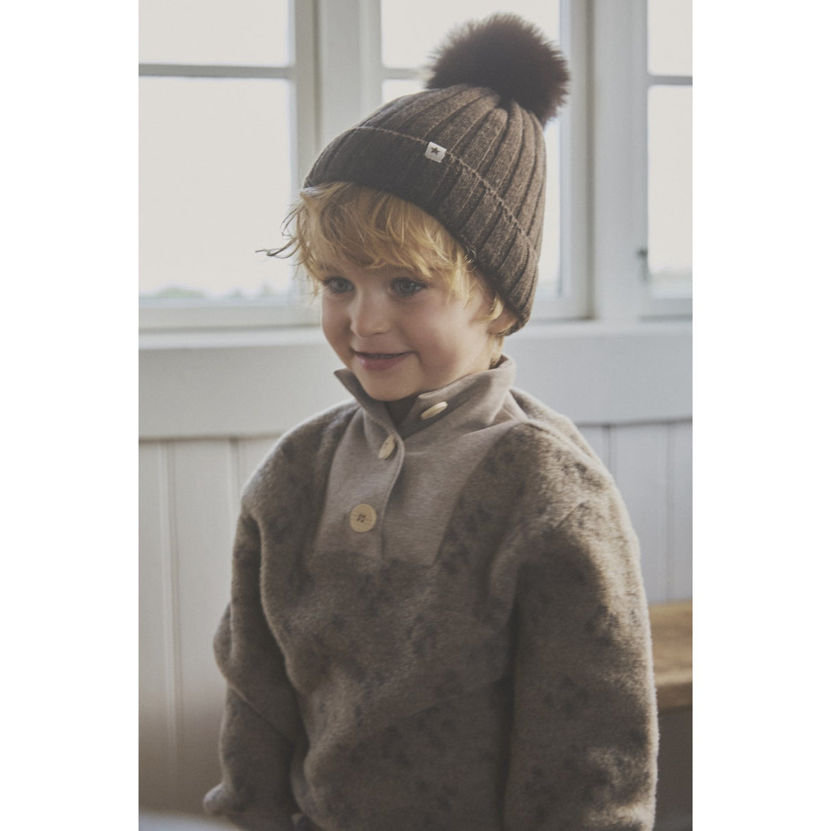 Huttelihut Dark Brown Melange Hat Knit Alpaca Pompom