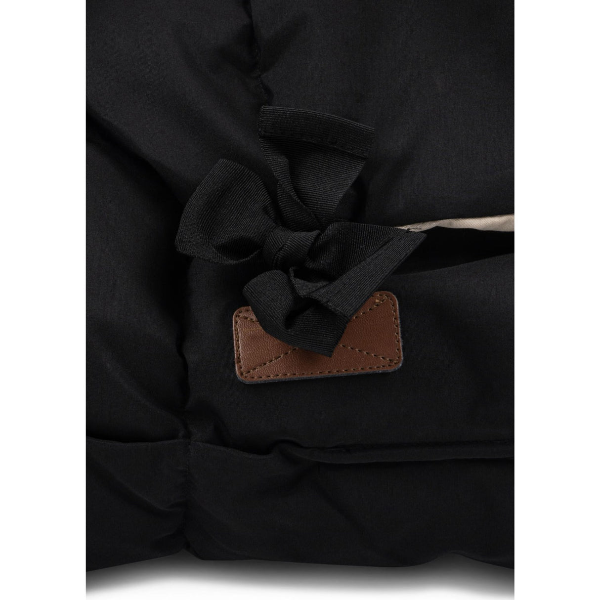 Konges Sløjd Black Nemuri Bag