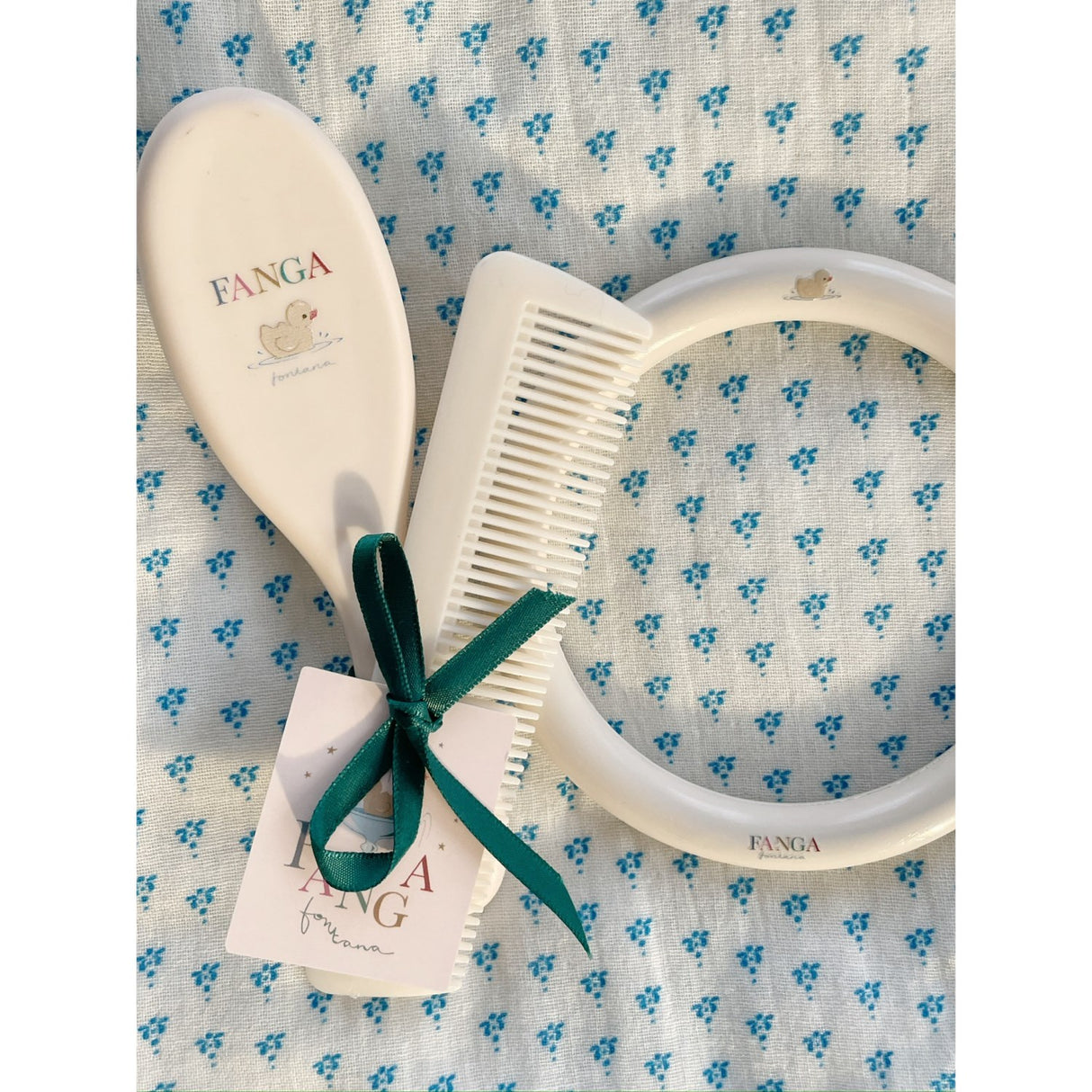 Konges Sløjd Fanga Beige Baby Hairbrush Set