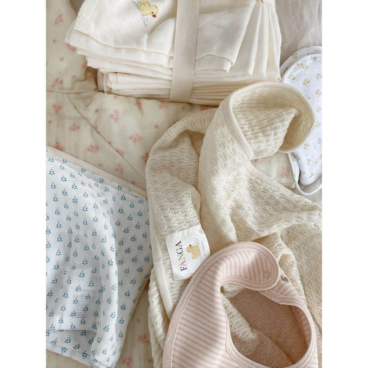 Konges Sløjd Fanga Blush Mix Fio Stripe 2 Pack Bibs OCS