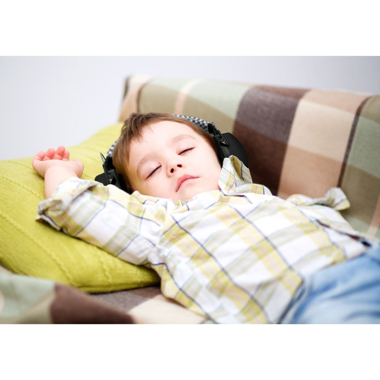 Alecto Black Earmuffs For Children