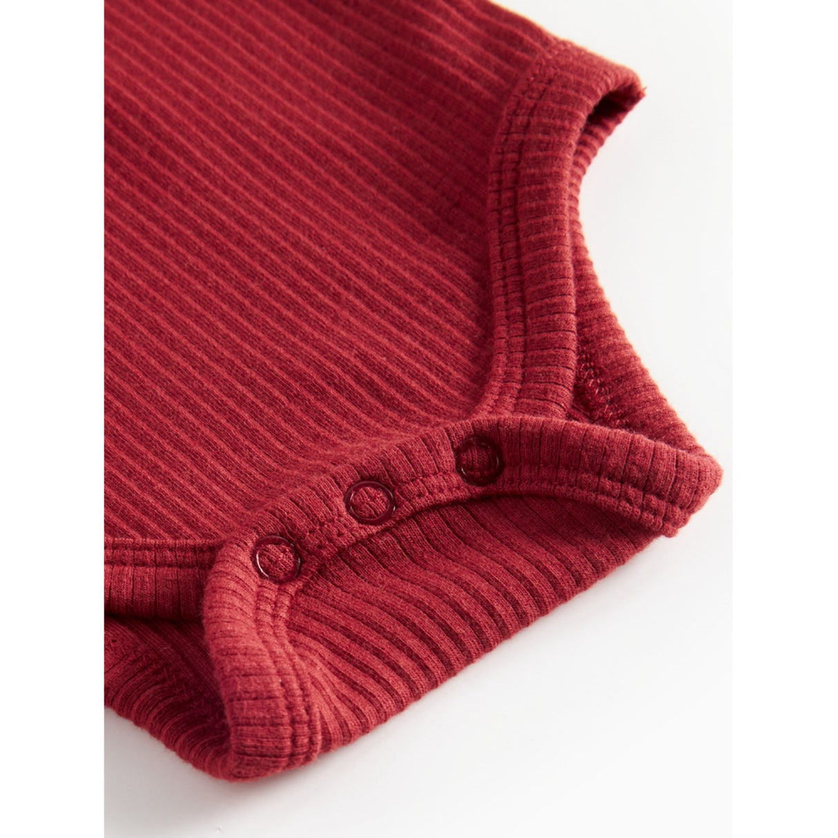 MarMar Modal Hibiscus Red Body LS