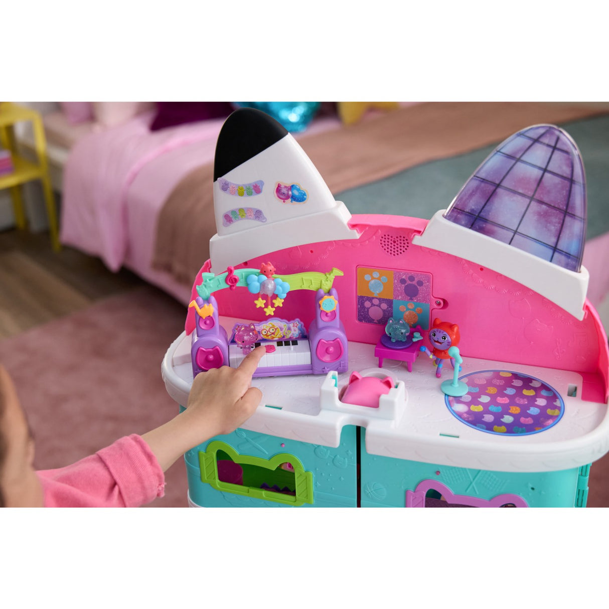 Gabby's Dollhouse Movie Pawsome Party Room Story Set