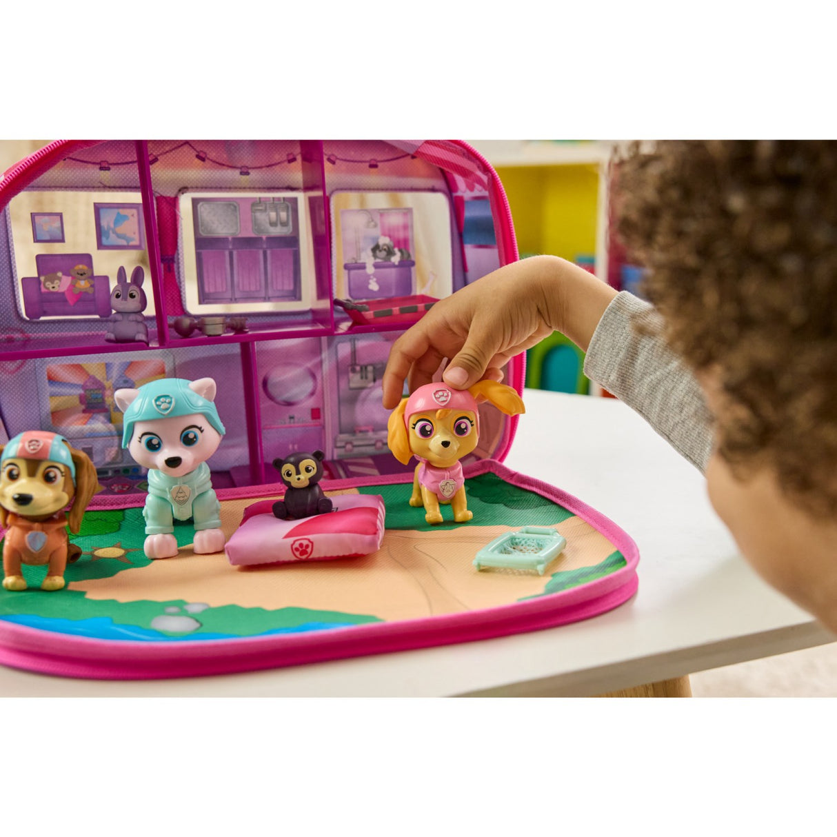 Paw Patrol Skye's Rescue Playset