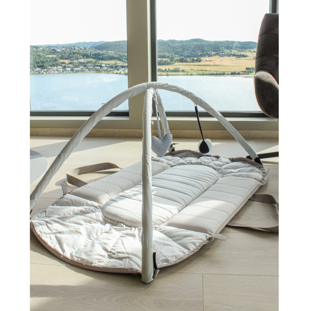 Easygrow Grey Toy Bar For Foot Muff