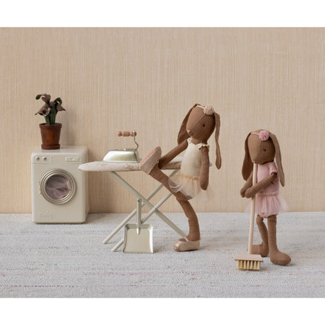 Maileg Strygejern And Strygebræt, Miniature - Pudder