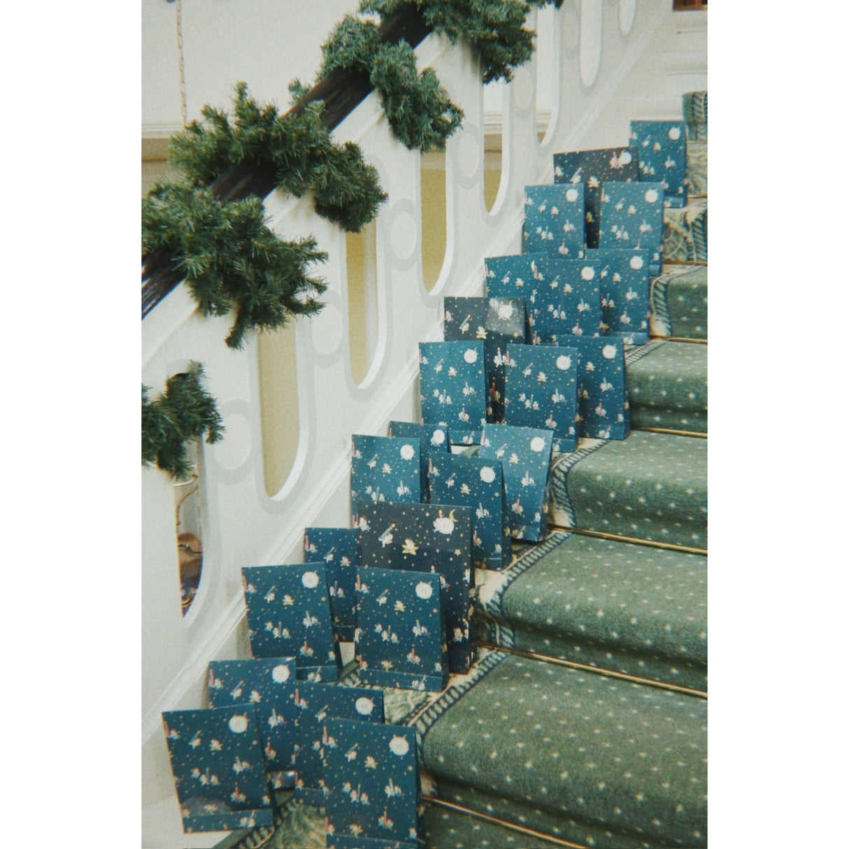 Konges Sløjd Blue Christmas Calendar With 24 Gifts