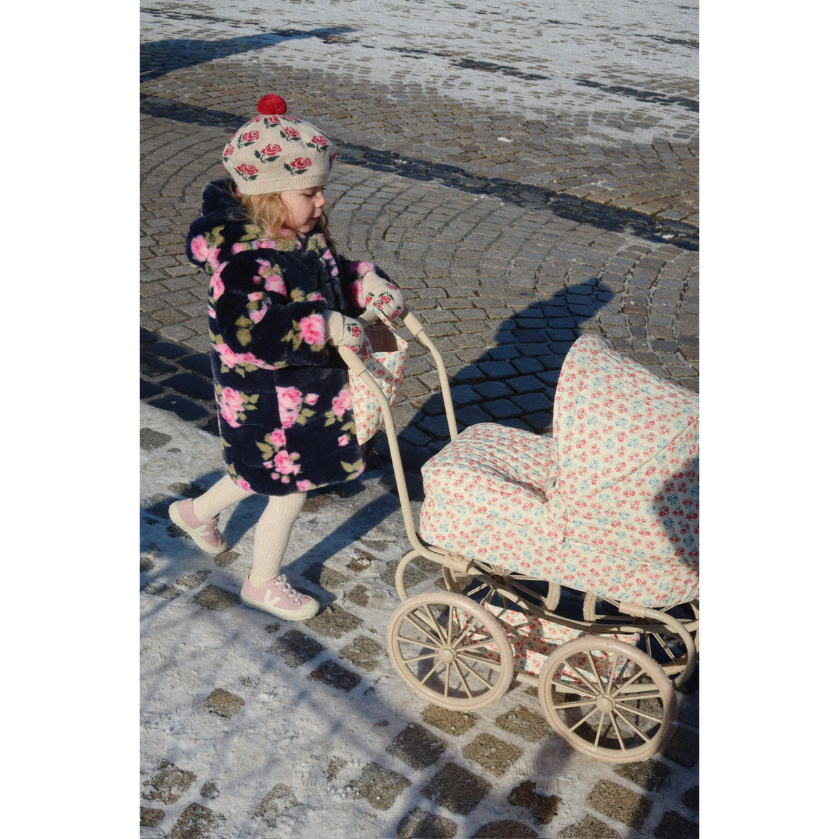 Konges Sløjd Lumina Minnie Doll Pram