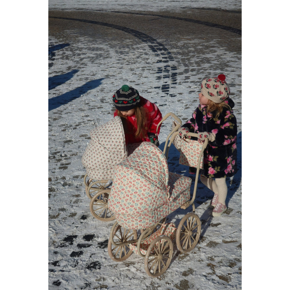 Konges Sløjd Lumina Minnie Doll Pram