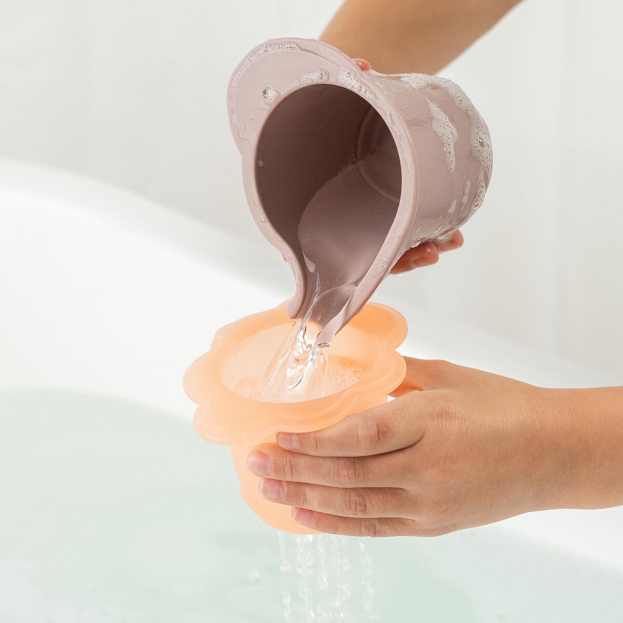 DonebyDeer Powder Water Play & Stacking Cups 3 Pieces Elphee