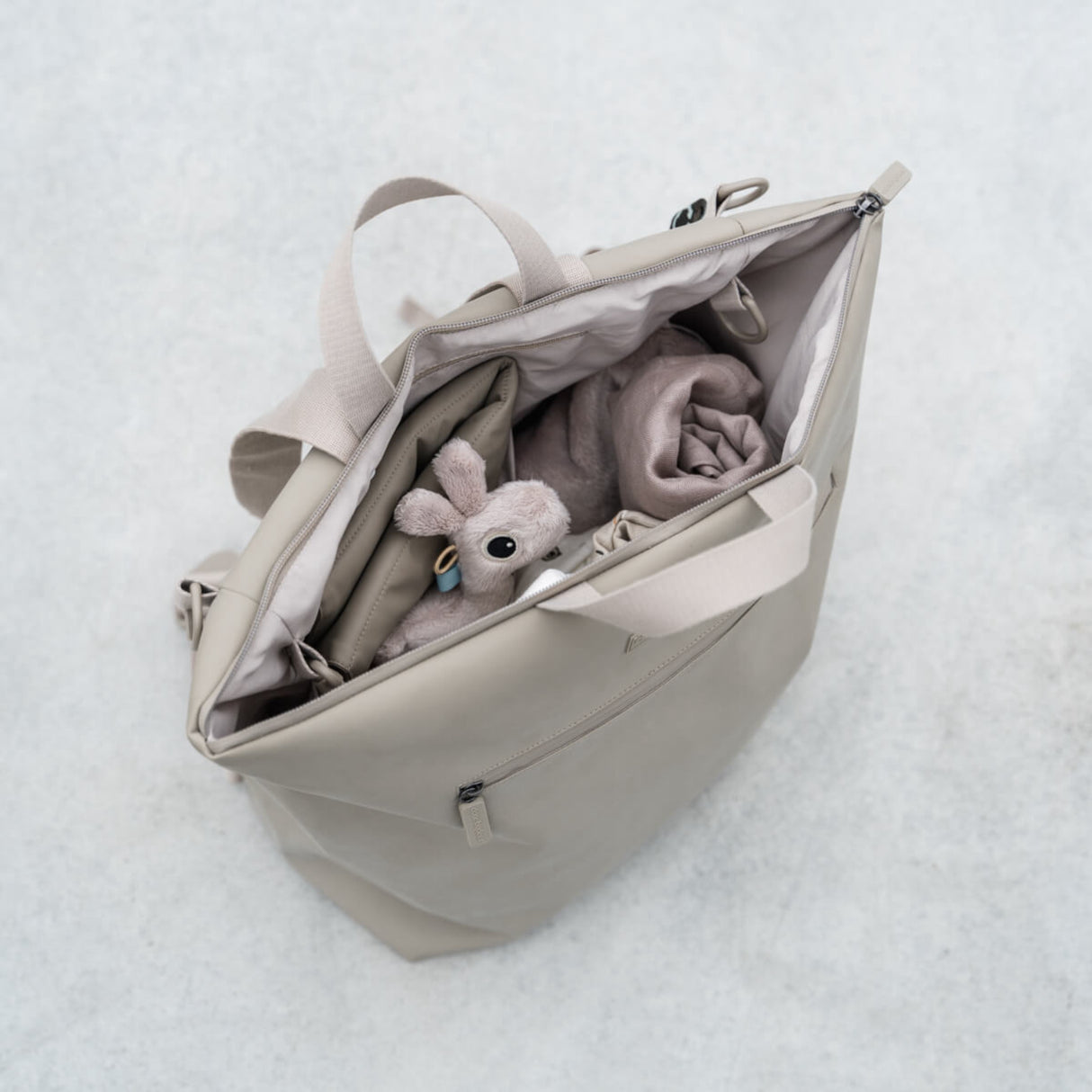 DonebyDeer Sand Changing Backpack