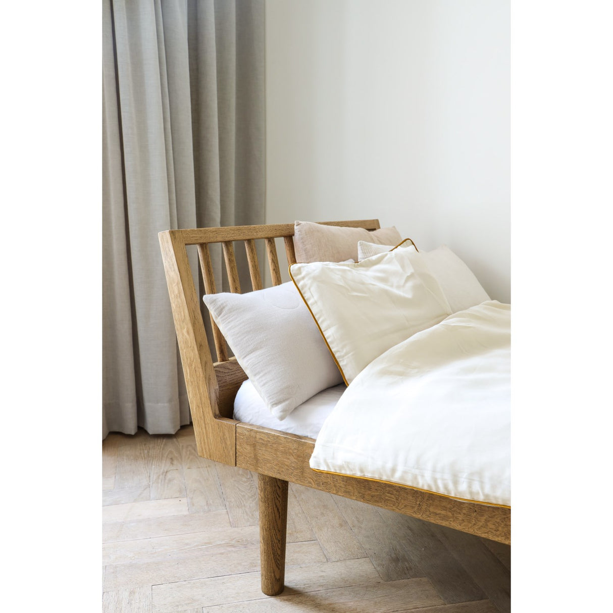 KAS Kopenhagen Smoked Oak Eli Combi Bed