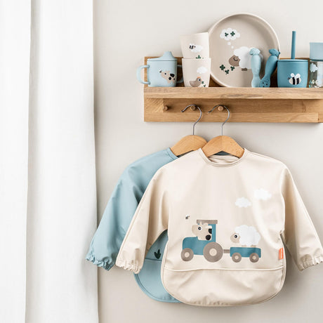 DonebyDeer Tiny Farm Sand Bib With Sleeves Og Lomme