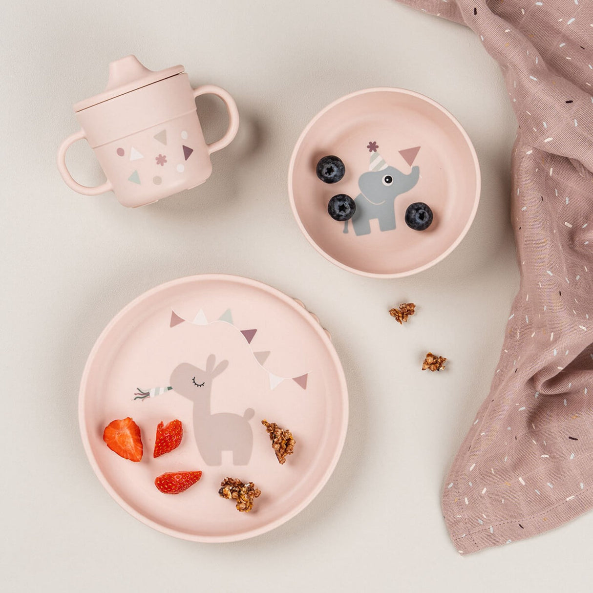 DonebyDeer Celebration Powder Foodie Dinner Set With Sugekop