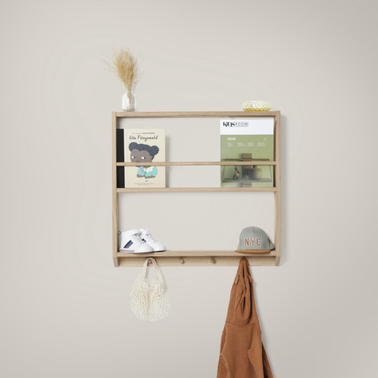 KAS Kopenhagen Natural Oil Eli Shelves With Hooks