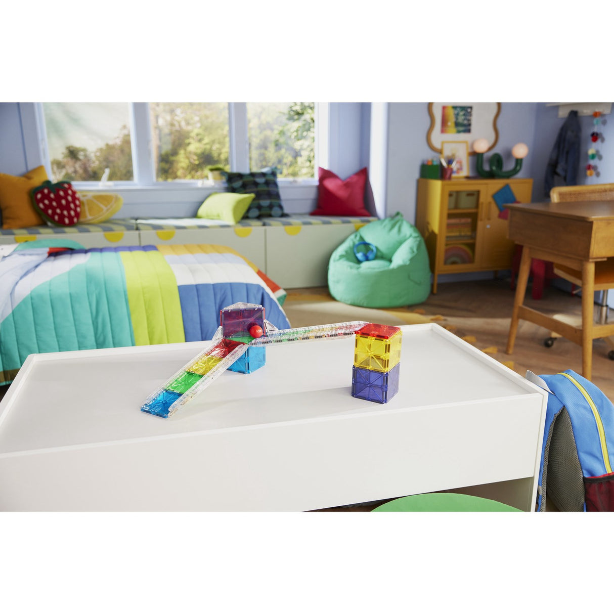 Magna-Tiles® Small Rail Racer 33 Pcs