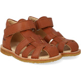Angulus Sandal w. Closed Toe and Velcro Cognac
