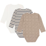 Hust & Claire Ivory Bertram With Friends