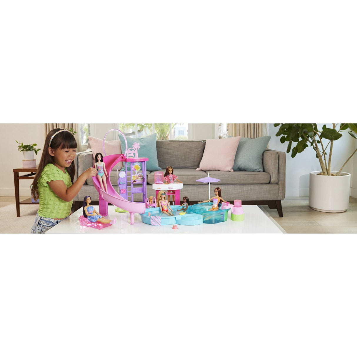 Barbie® Dream Pool