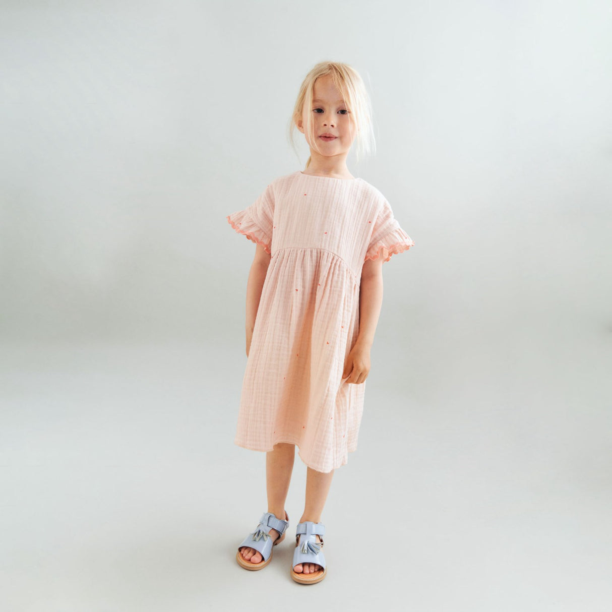 Wheat Powder Hearts Dress Lace Thit