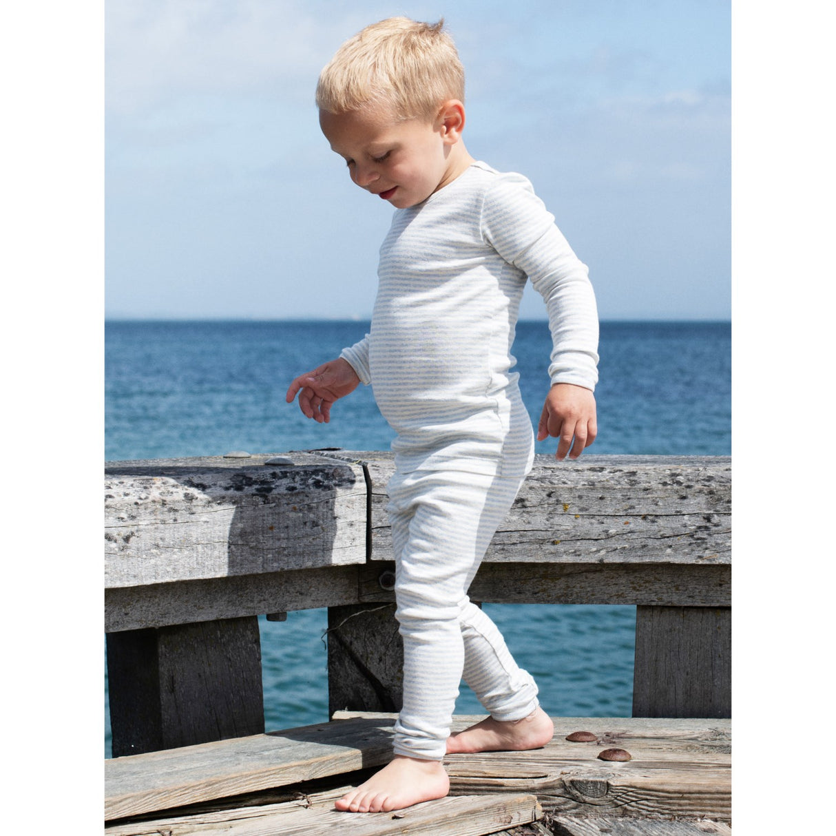 Serendipity Mist/Offwhite Slim Blouse Stripe