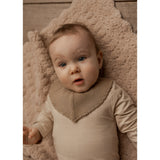 Hanevild Crockery Drool Bib - Baby