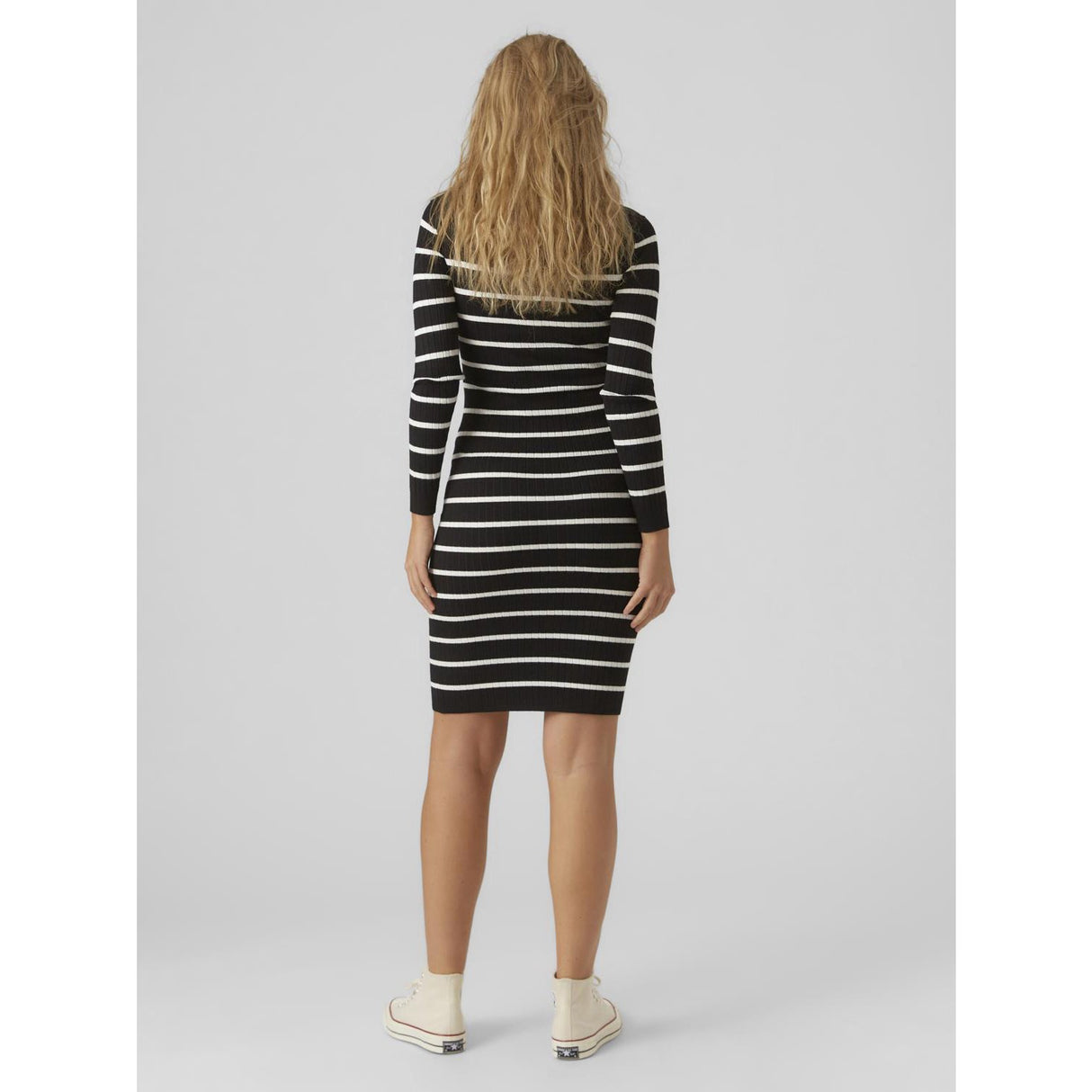 Mama;licious Black Snow White Mlnewsiv June Ls Uk Knit Dress 2F A Noos