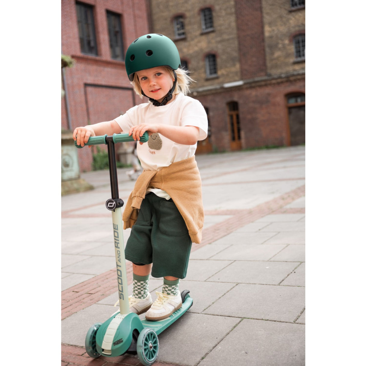 Scoot and Ride Forest Highwaykick 3S