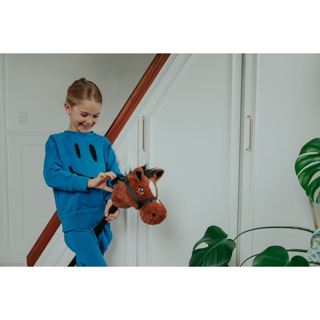KREA® Hobby Horse Dark Brown