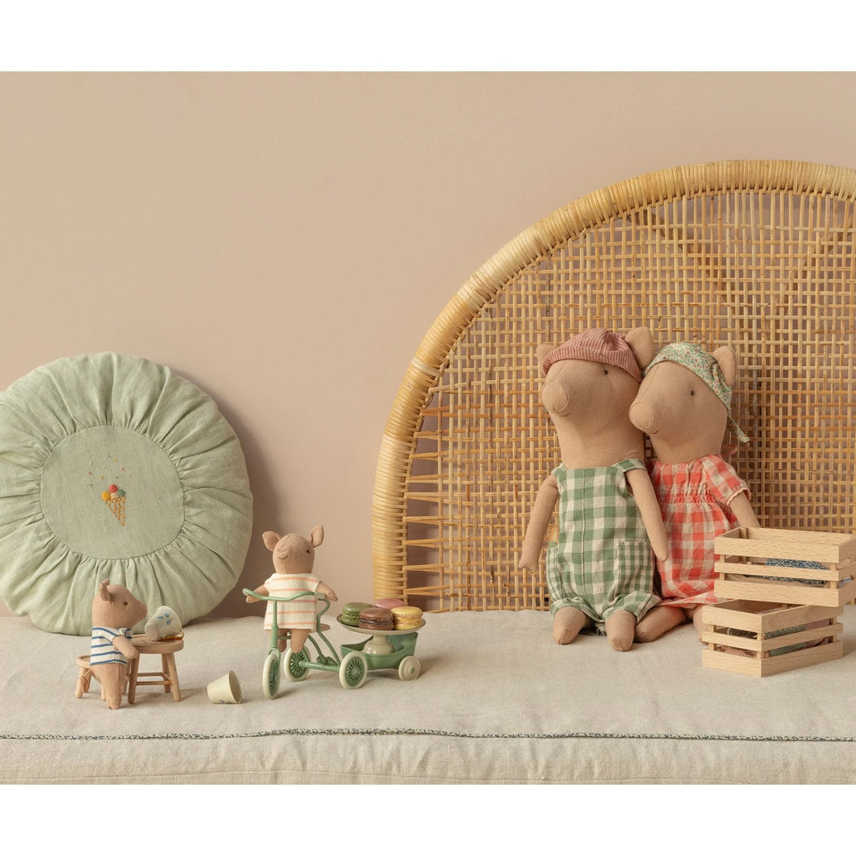 Maileg Pig in Wooden Box, Baby - Boy