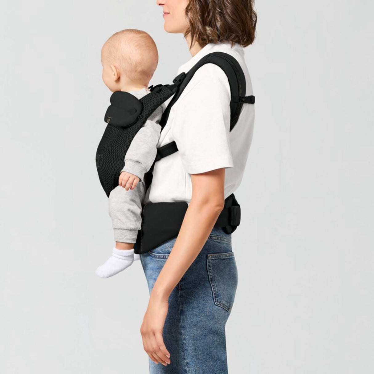 Cybex Magic Black Amya Carrier