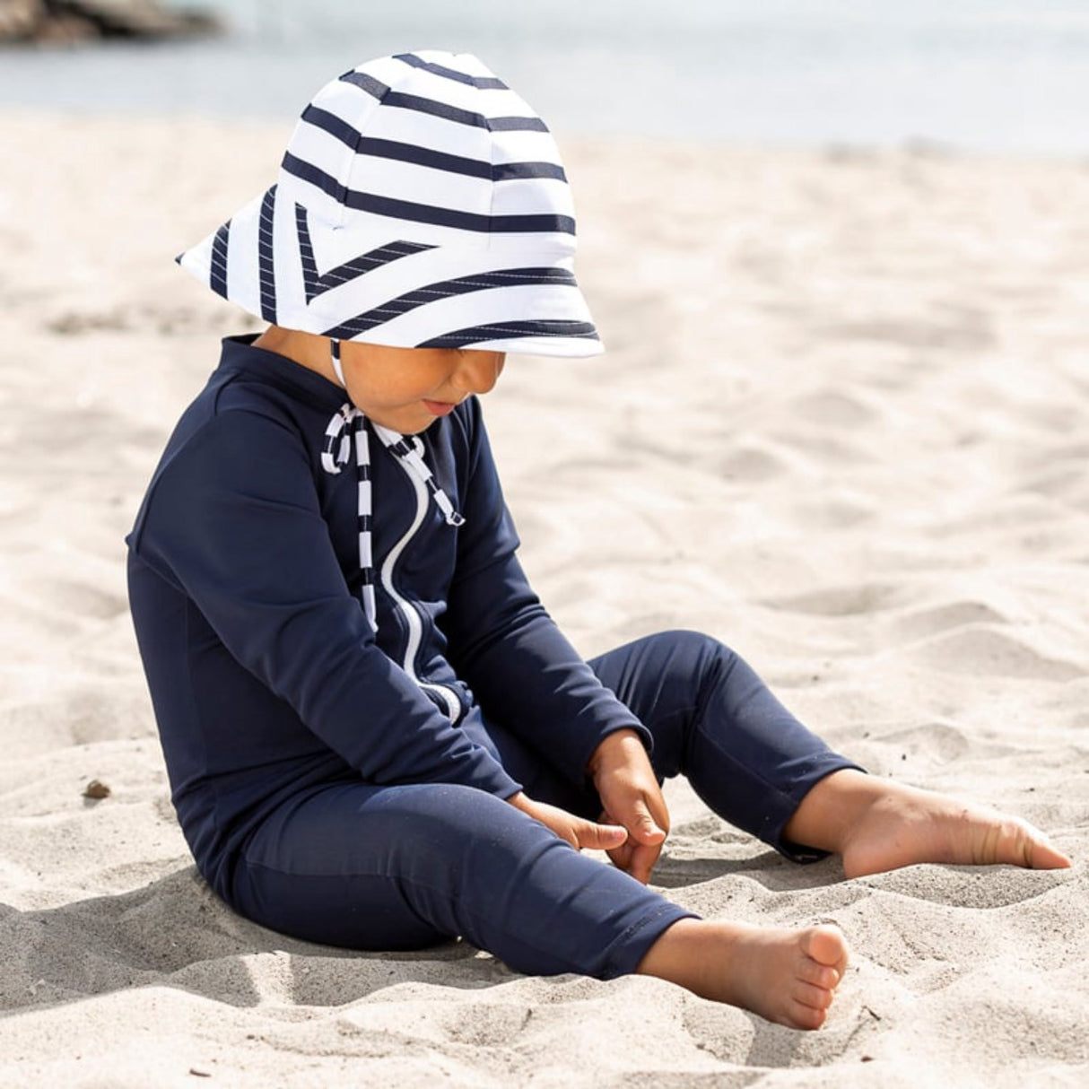 Petit Crabe Blue Lou Basic Sunsuit L/S