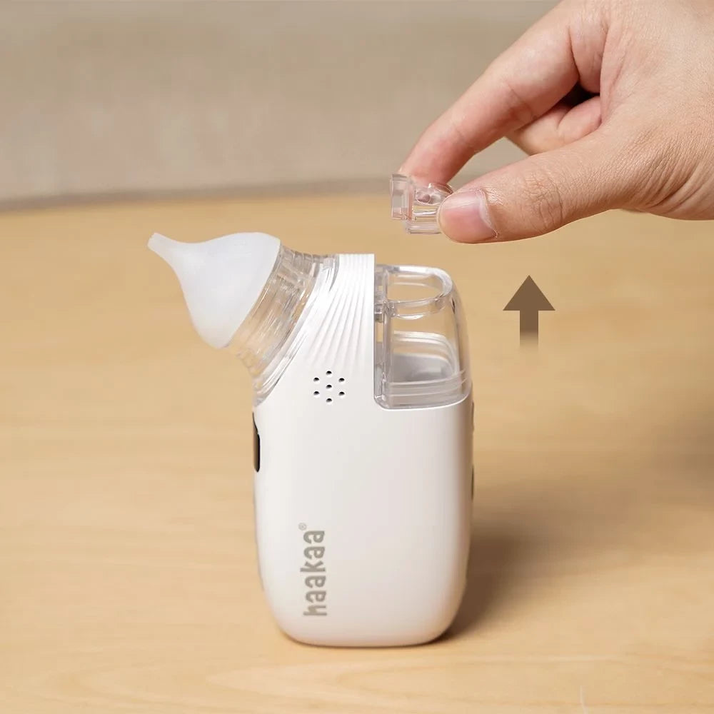 Haakaa 2-in-1 nasal aspirator with spray