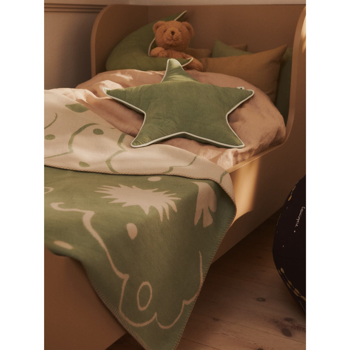 Ferm Living Tea Green Star Cushion