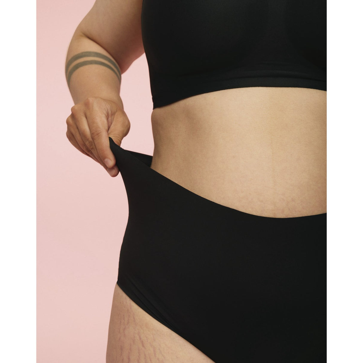 momkind Black Ultra Seamless High-Waist Briefs, 2-Pack