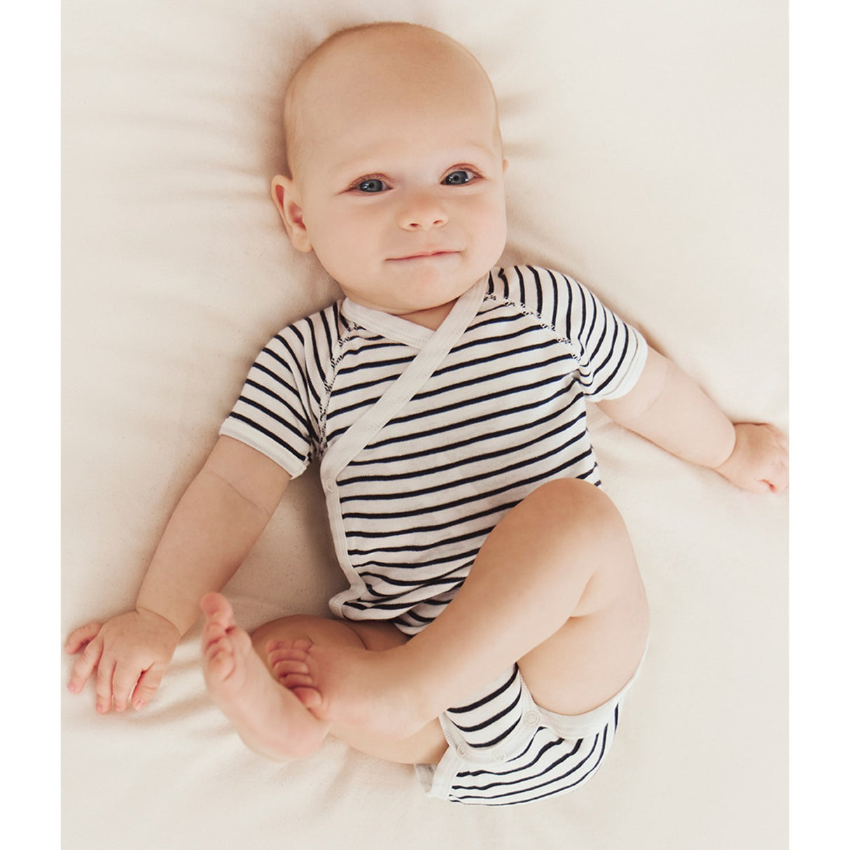 Petit Bateau Variante 1 Short Sleeve Bodysuit
