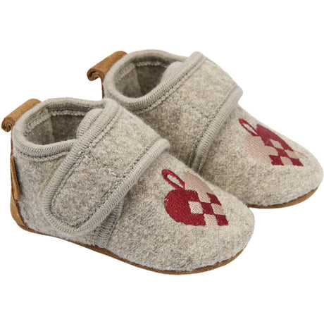 Mikk-Line Christmas Heart Prewalker Wool Embroidery