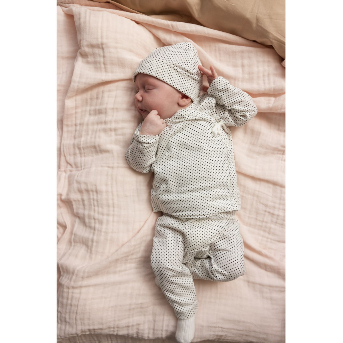 MarMar Modal Smooth Print Tiny Dots Aiko Hat