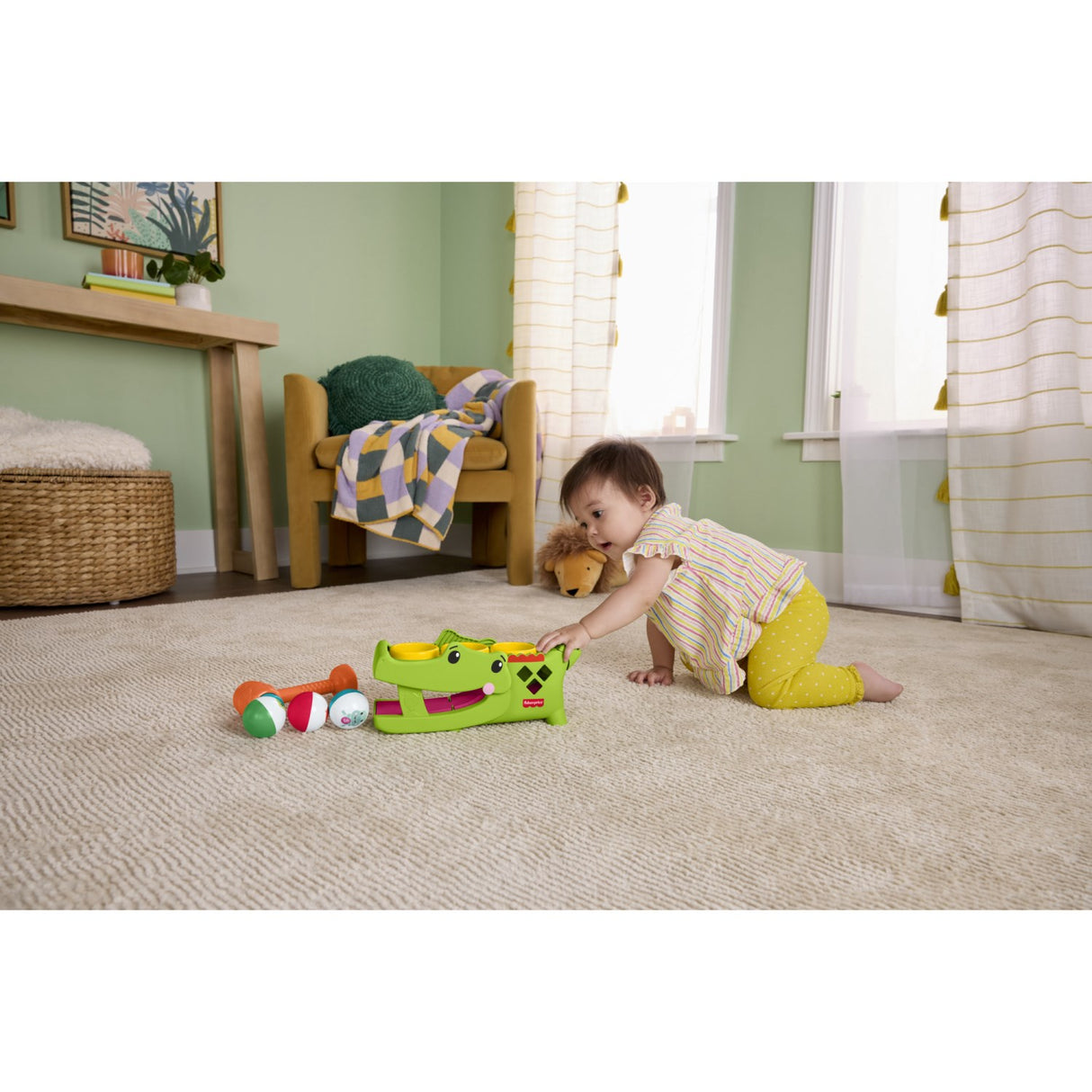 Fisher-Price® Tap & Roll Alligator