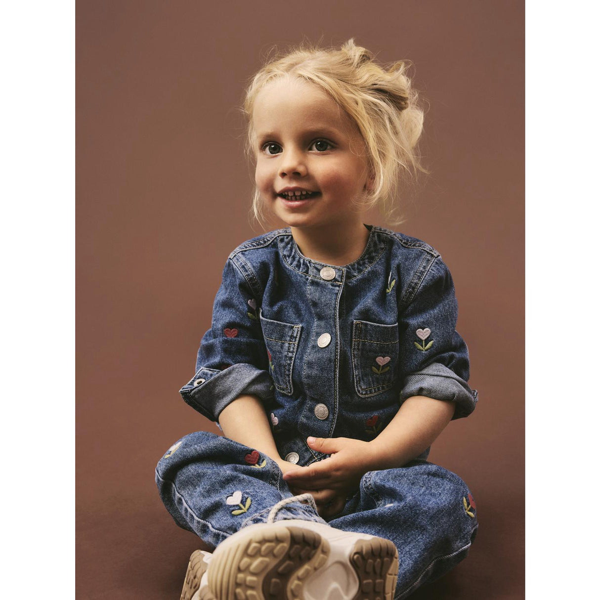 Name It Medium Blue Denim Embroided Nmfbella Mom Dnm Emb Jeans 5526-Bp