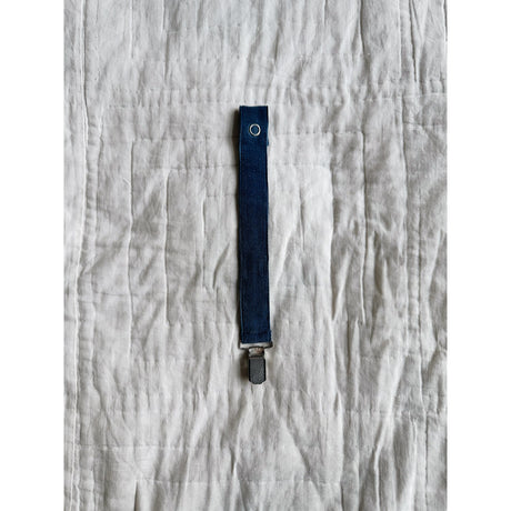 Lalaby Whale Pacifier Clip