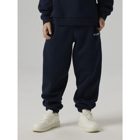 Name It Dark Sapphire Bright White Print Nkmrio Rlx Sweat Pants Bru Noos