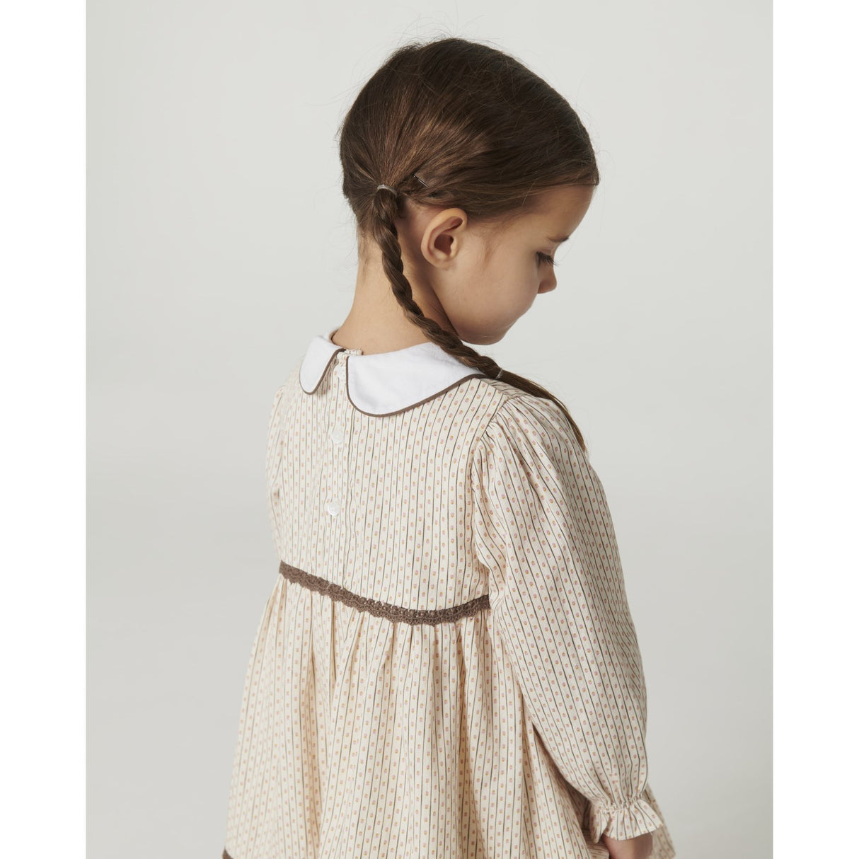 COPENHAGEN COLORS Sand Flower Print Aop Dress W. Lace Piping And Poplin Collar